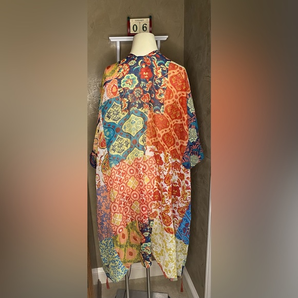 Paparazzi by Biz colorful semi- sheer Oversized poncho Swimsuit cover up tassels - Picture 2 of 7